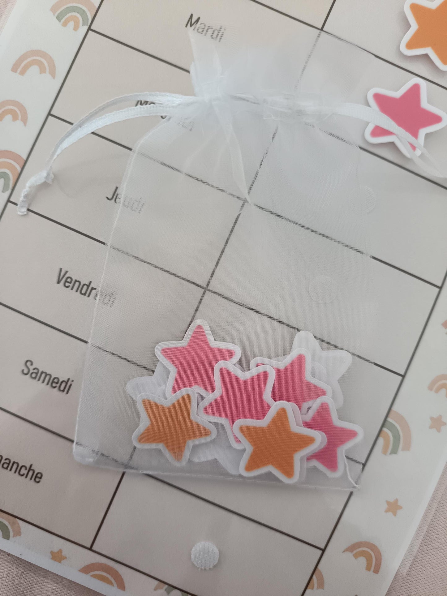 J'apprends à dormir dans mon lit