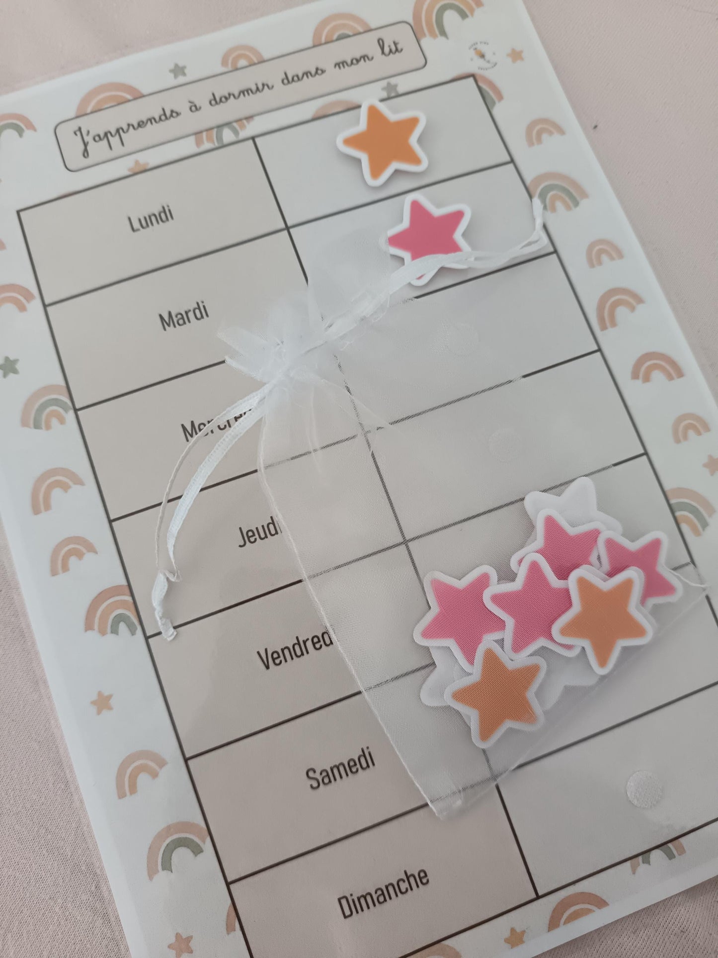J'apprends à dormir dans mon lit